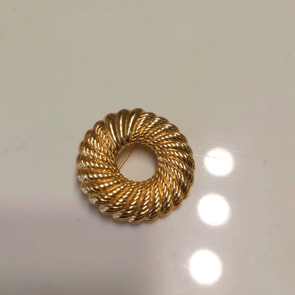 Brooch